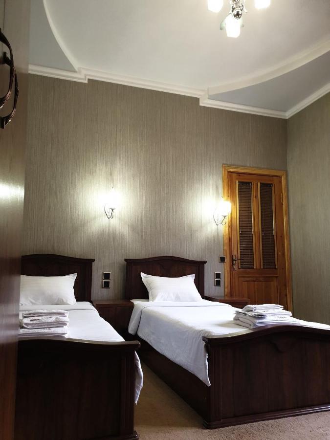 S E A S O N Guest House Samarkand Exterior foto